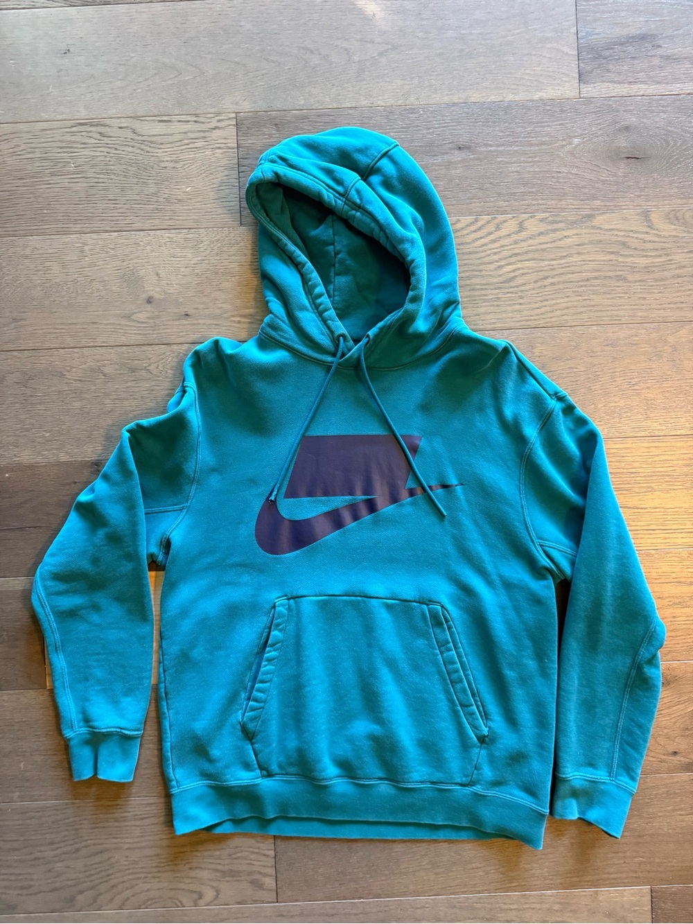 Nike Men's Teal Pullover Hoodie with Swoosh Logo Size M